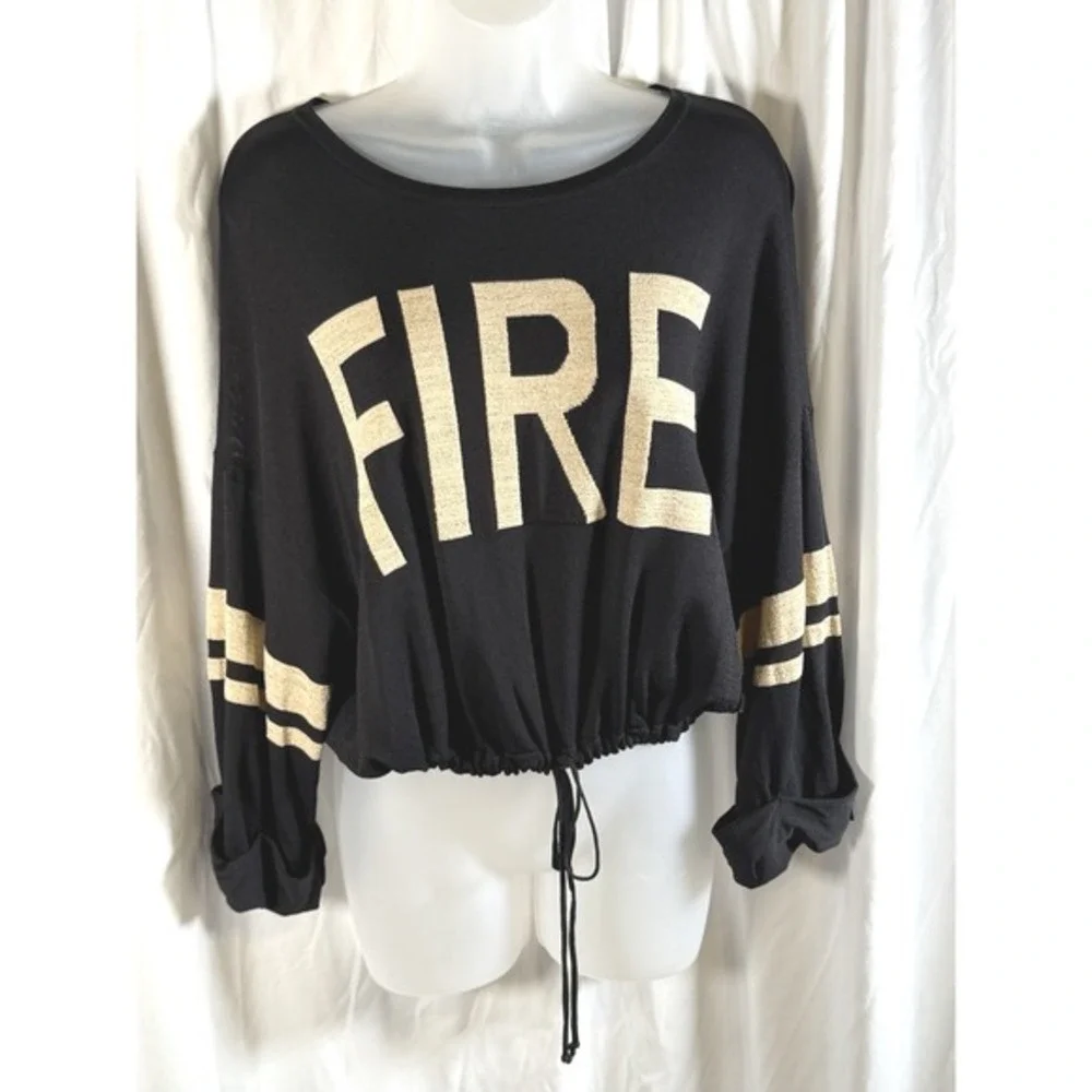 Gabrielle Union New York Co Black‎ FIRE Graphic Crop Top Sweater M Chic 84-39